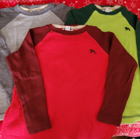 BUNDLE Thermal Longsleeves for Boys size 6-7 - Picture 1 of 2